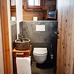 Дом отдыха Family Retreat